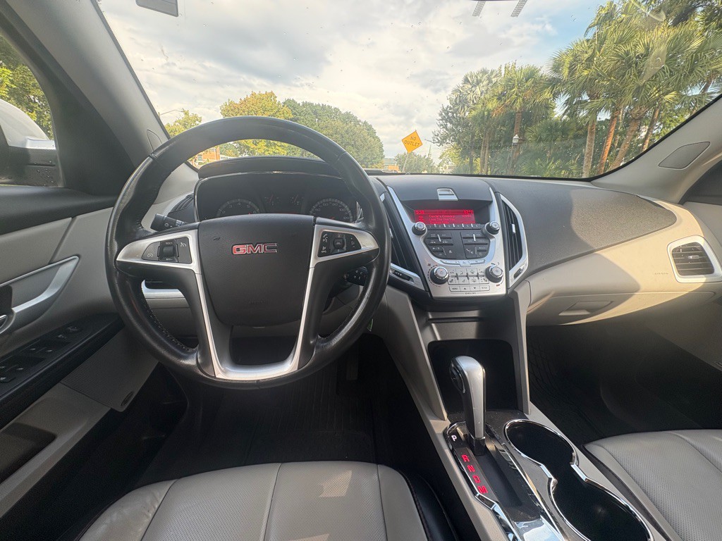 2011 GMC Terrain Image 13