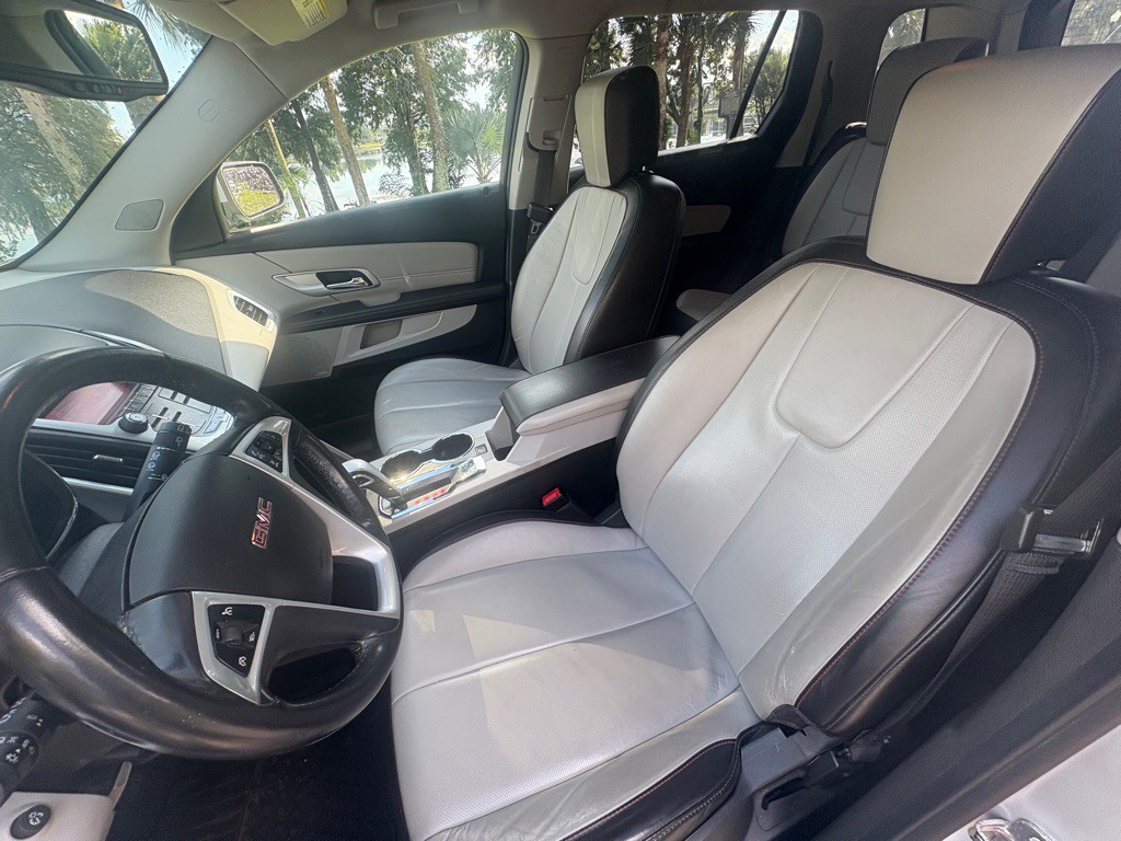 2011 GMC Terrain Image 15
