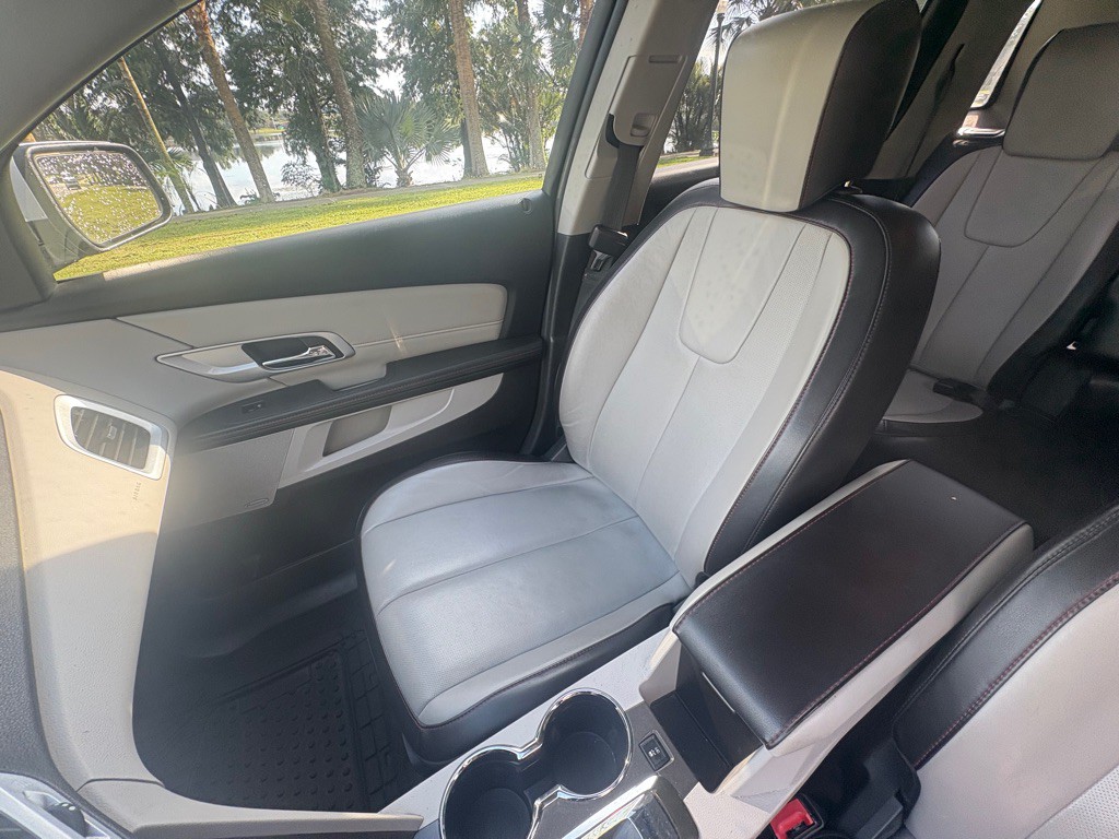 2011 GMC Terrain Image 17