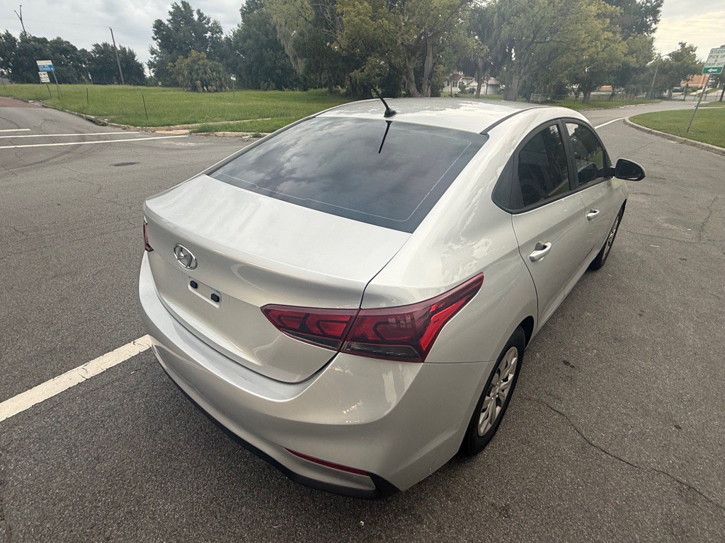 2019 Hyundai Accent Image 6