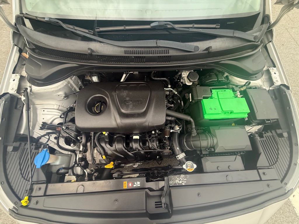 2019 Hyundai Accent Image 15