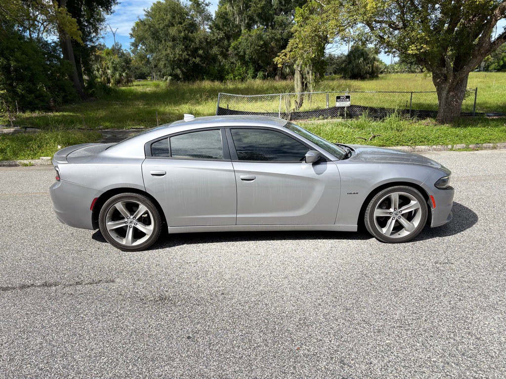 2017 Dodge Charger Image 5