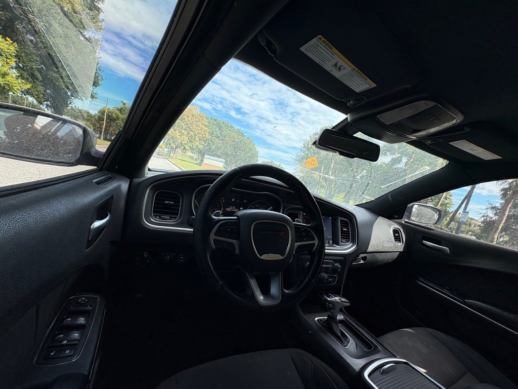 2017 Dodge Charger Image 15