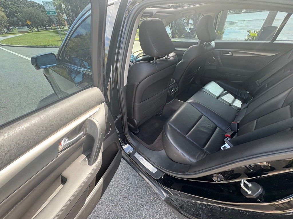 2012 Acura TL Image 9