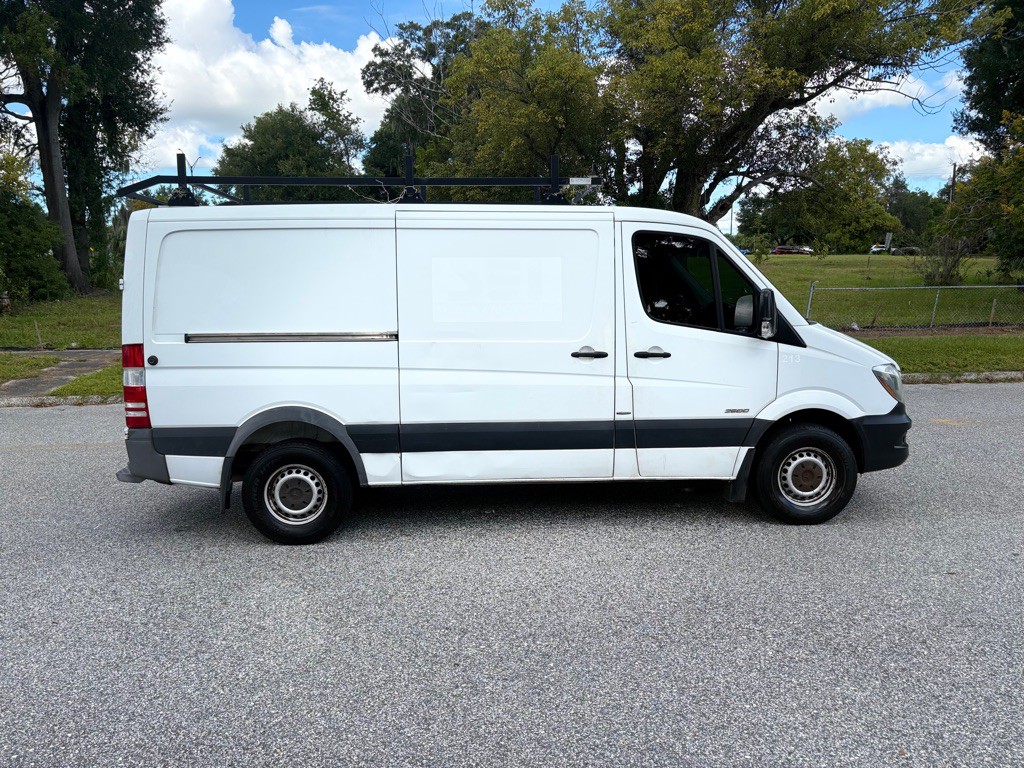 2016 Mercedes-Benz Sprinter Image 5