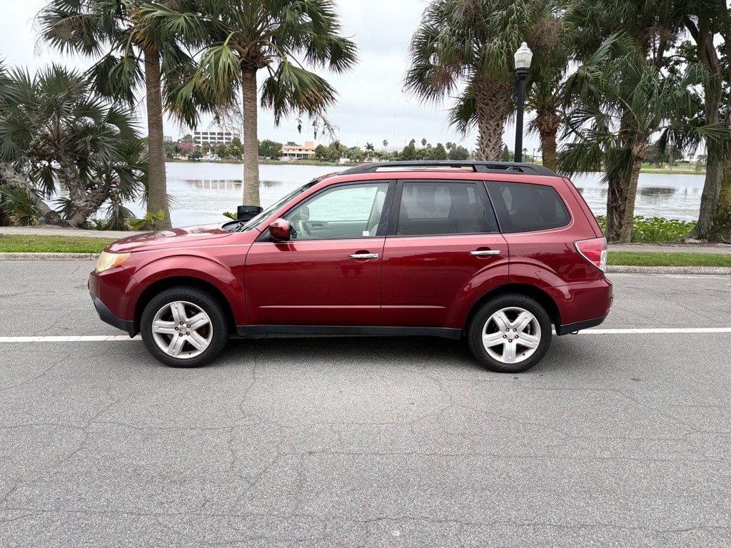 2010 Subaru Forester Image 1
