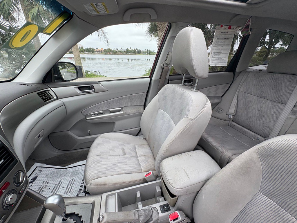 2010 Subaru Forester Image 21