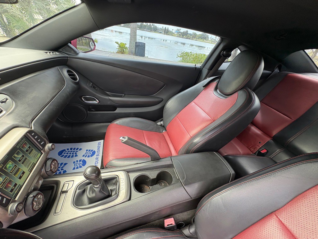 2014 Chevrolet Camaro Image 14