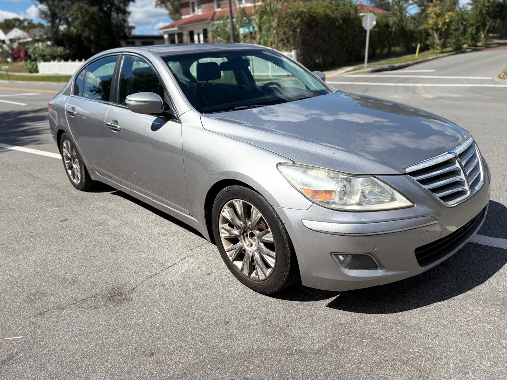 2009 Hyundai Genesis Image 5
