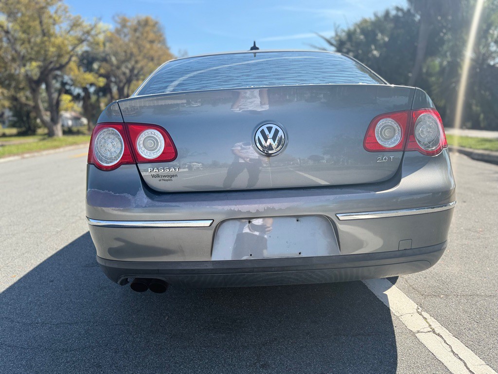 2008 Volkswagen Passat Image 15