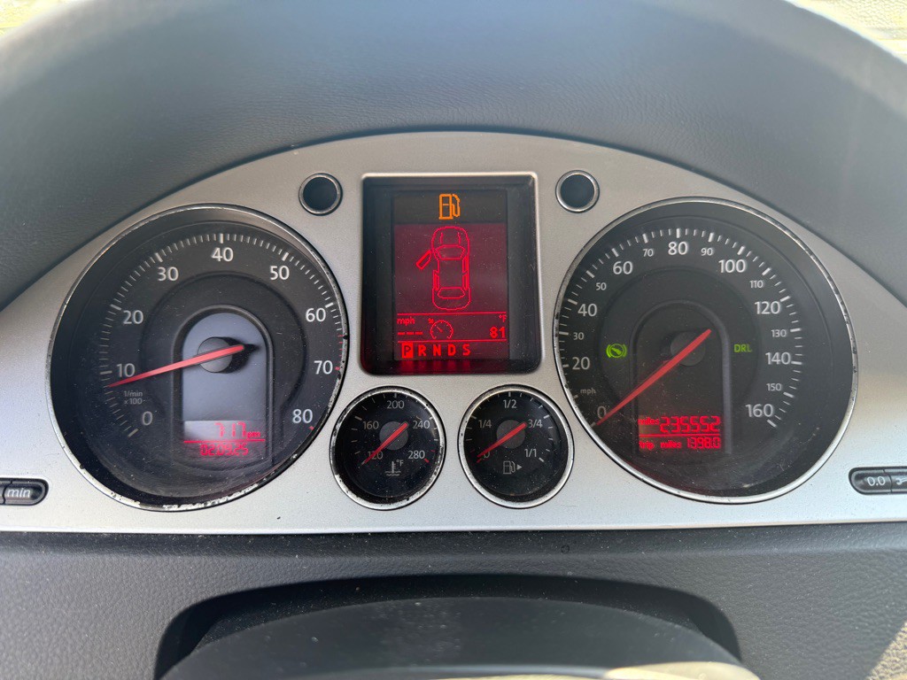 2008 Volkswagen Passat Image 16