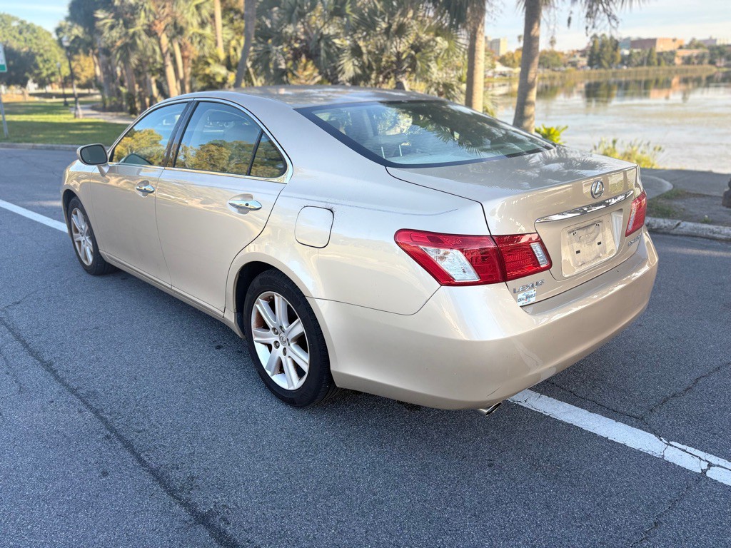 2008 Lexus ES Image 8