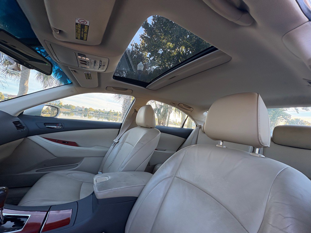 2008 Lexus ES Image 11