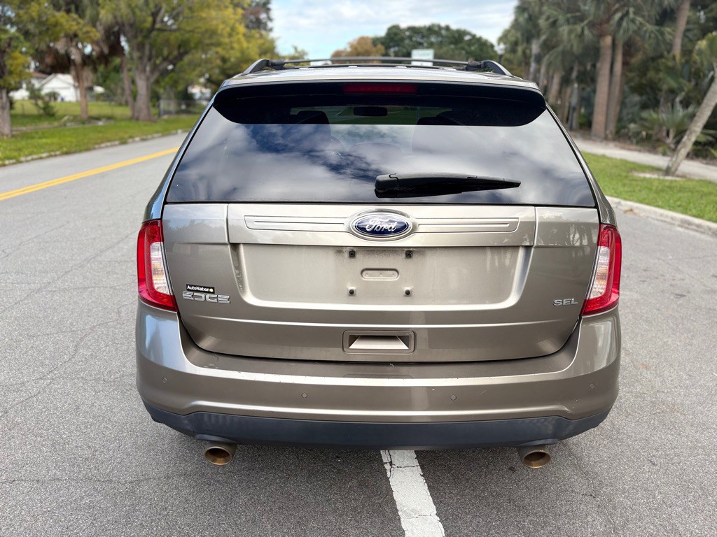 2013 Ford Edge Image 8