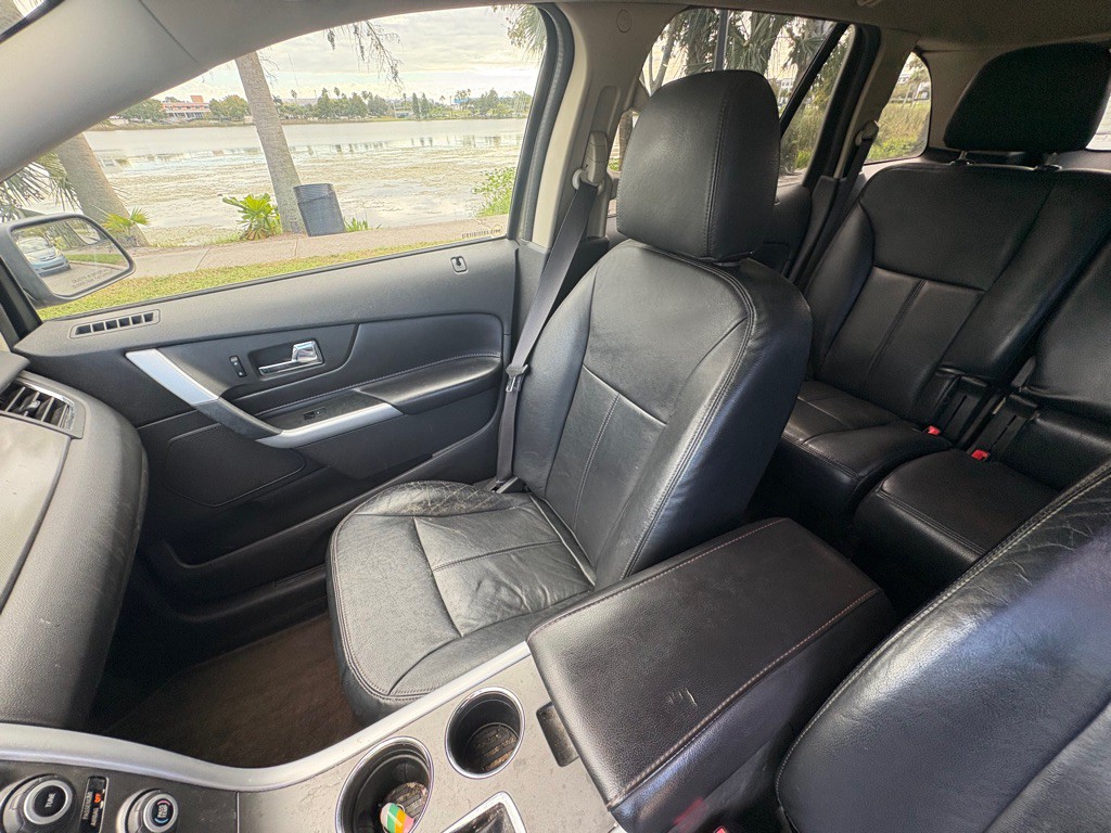 2013 Ford Edge Image 19