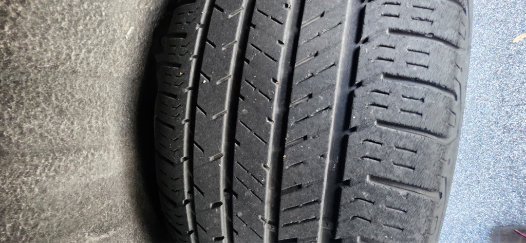 2011 Jeep Grand Cherokee Image 13