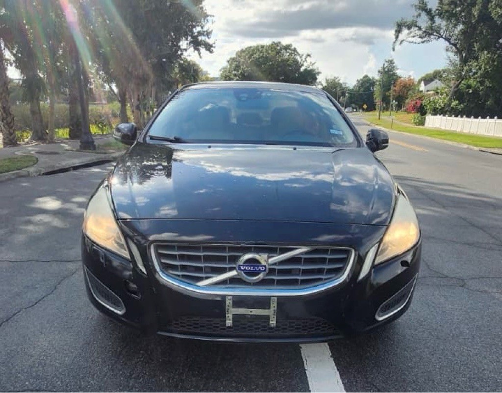 2013 Volvo S60 Image 11