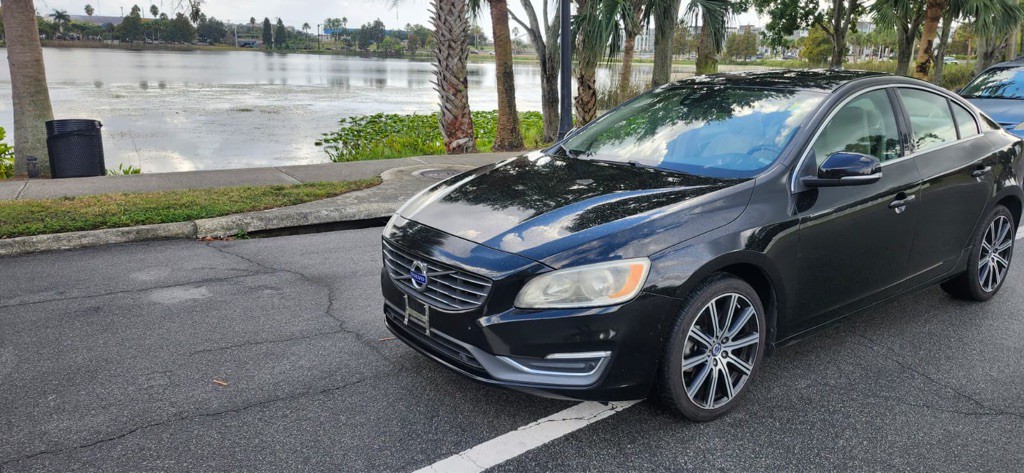 2015 Volvo S60 Image 6