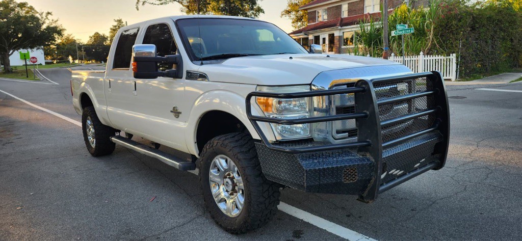 2013 Ford F-250 Image 1