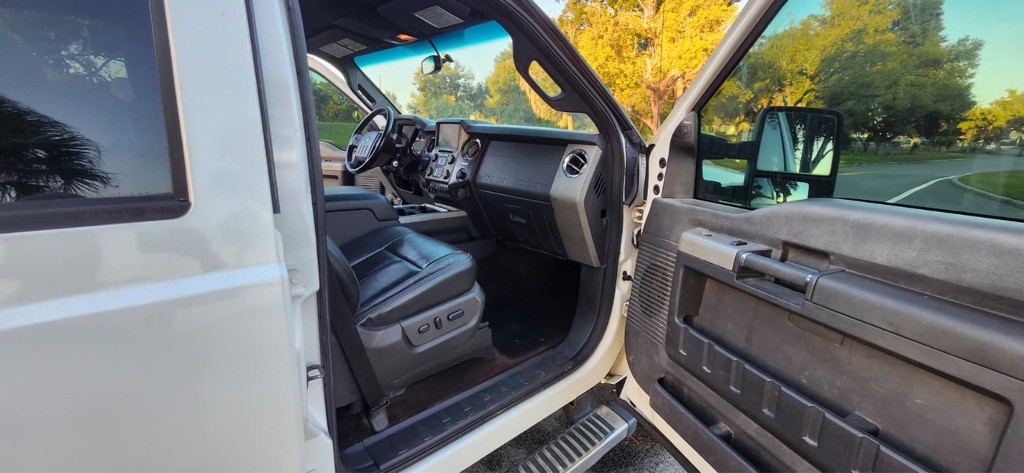 2013 Ford F-250 Image 5