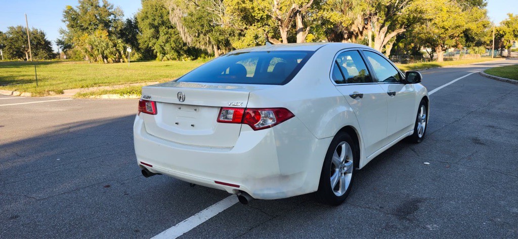 2010 Acura TSX Image 4