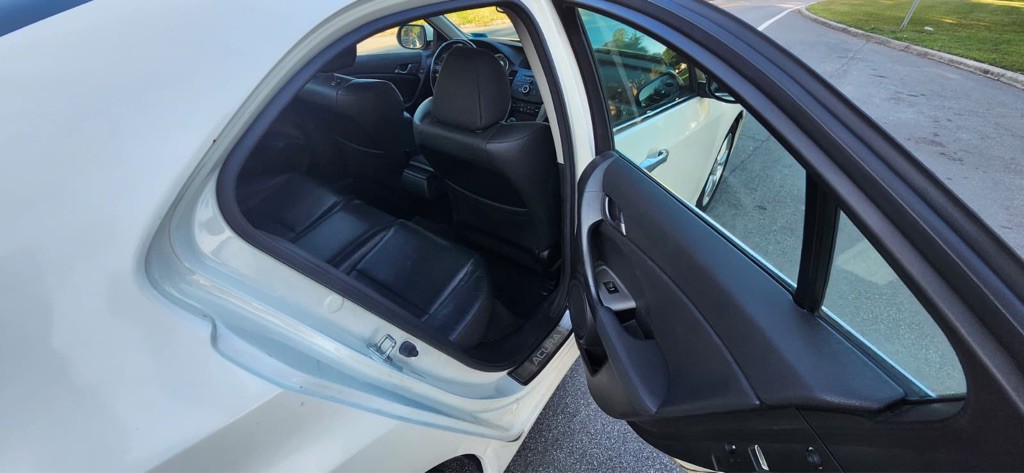 2010 Acura TSX Image 15