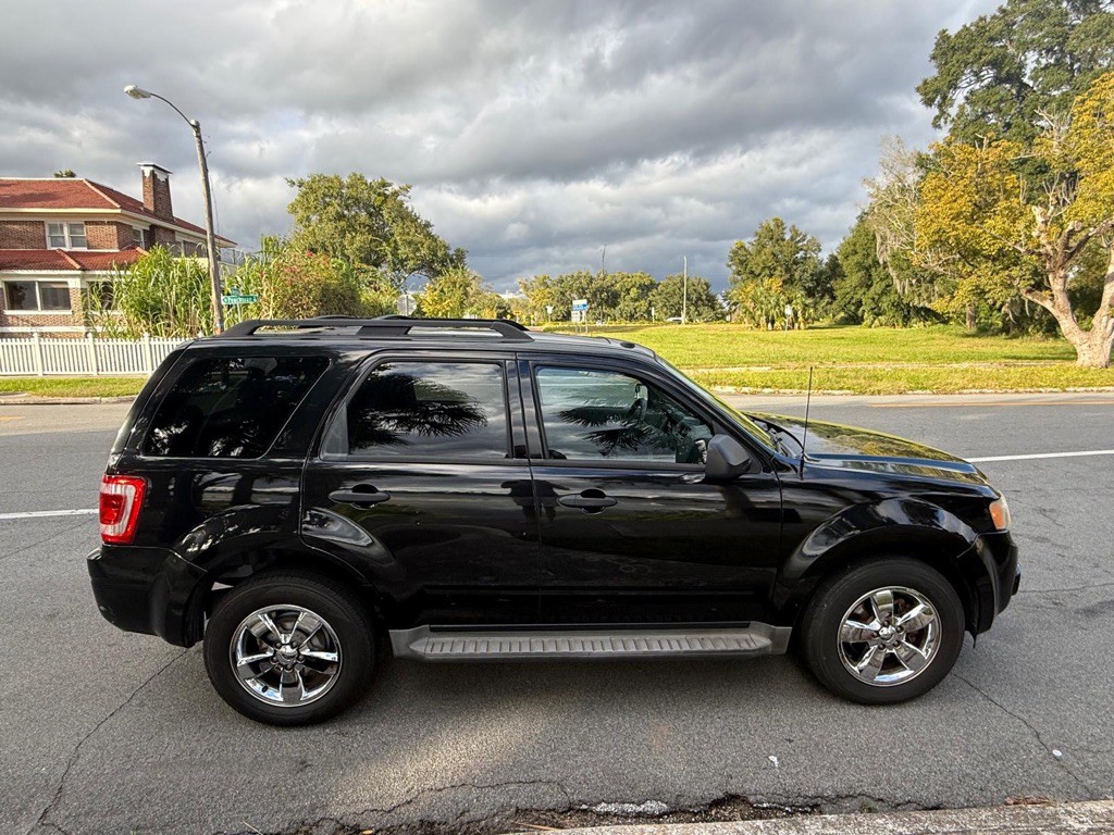 2011 Ford Escape Image 4
