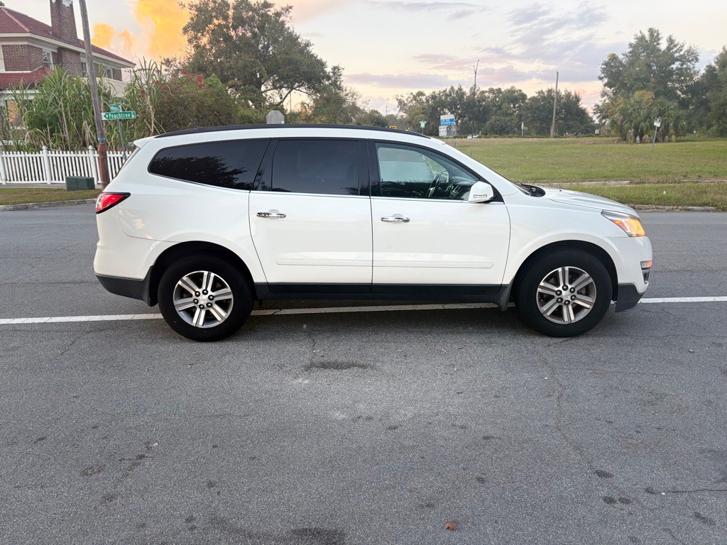 2015 Chevrolet Traverse Image 6