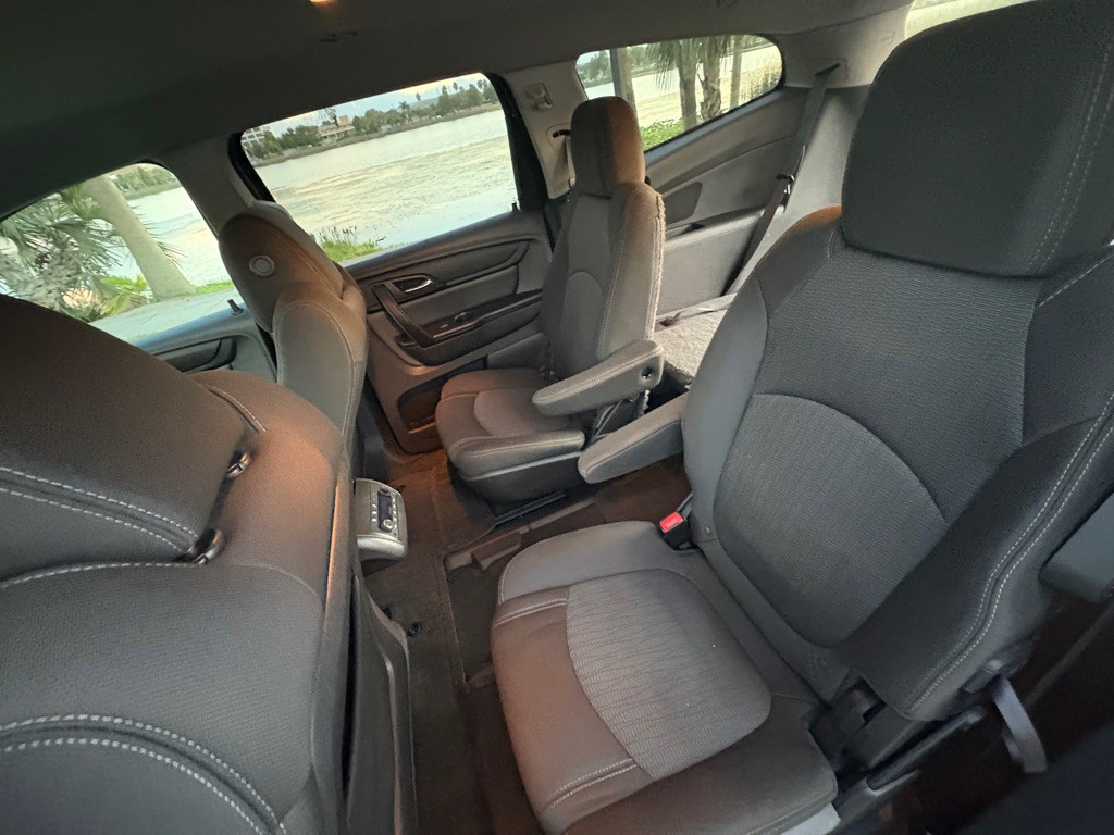 2015 Chevrolet Traverse Image 11