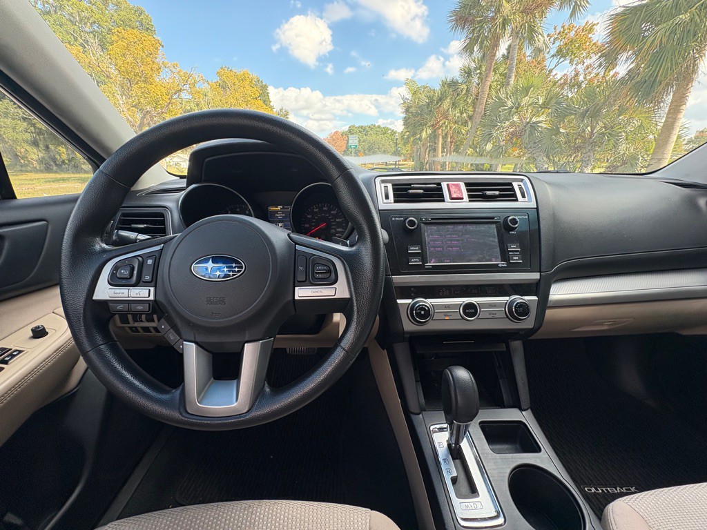 2015 Subaru Outback Image 13