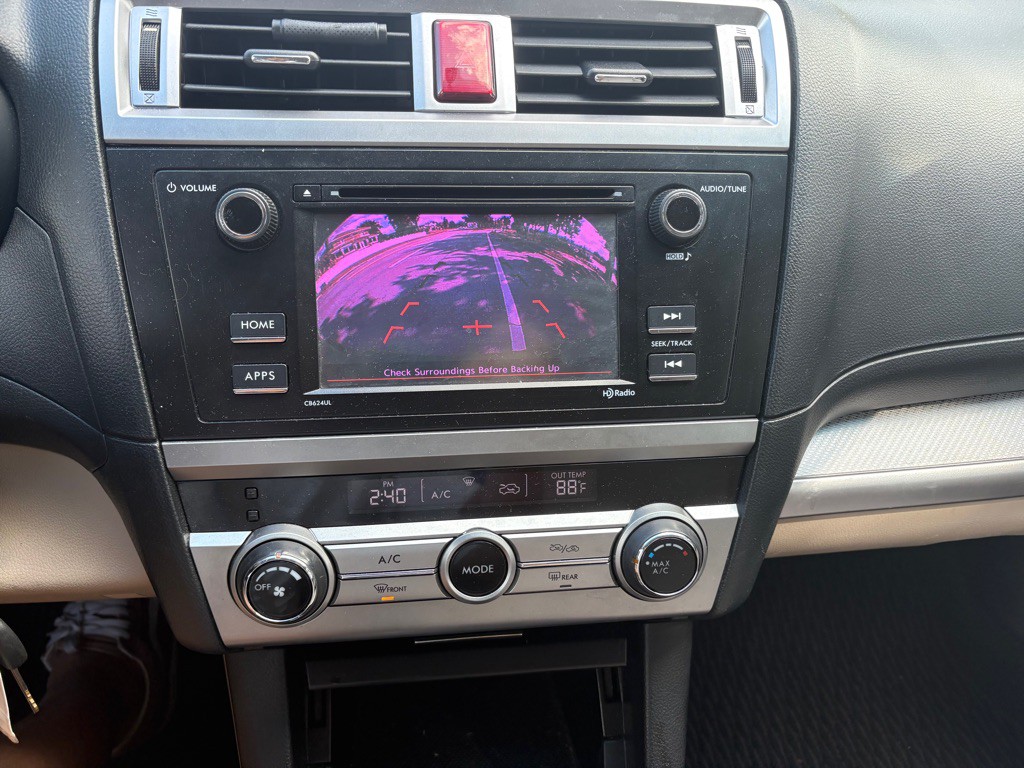 2015 Subaru Outback Image 15