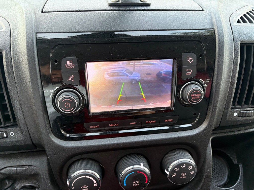 2021 RAM Promaster Image 25