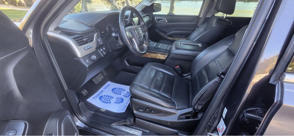 2017 GMC Yukon Image 16