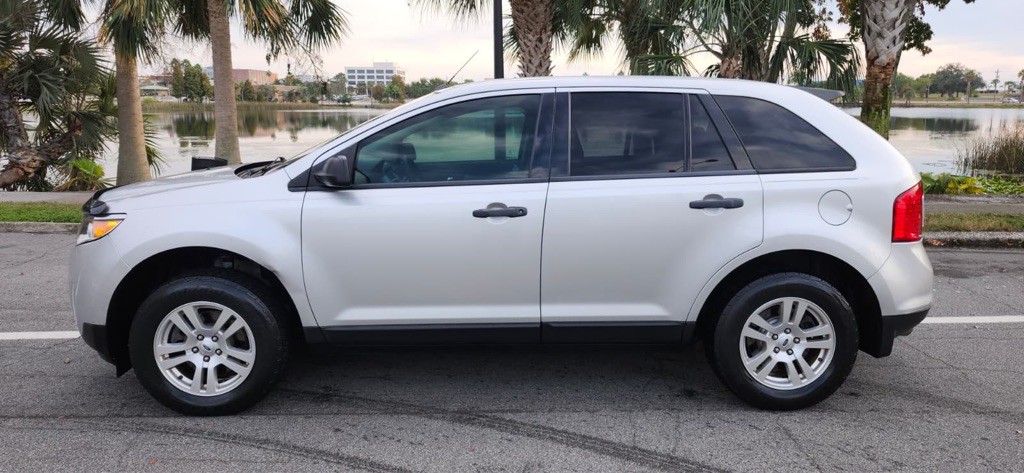 2011 Ford Edge Image 5