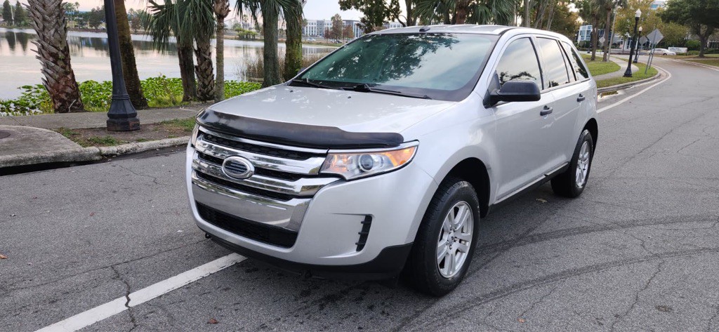 2011 Ford Edge Image 8