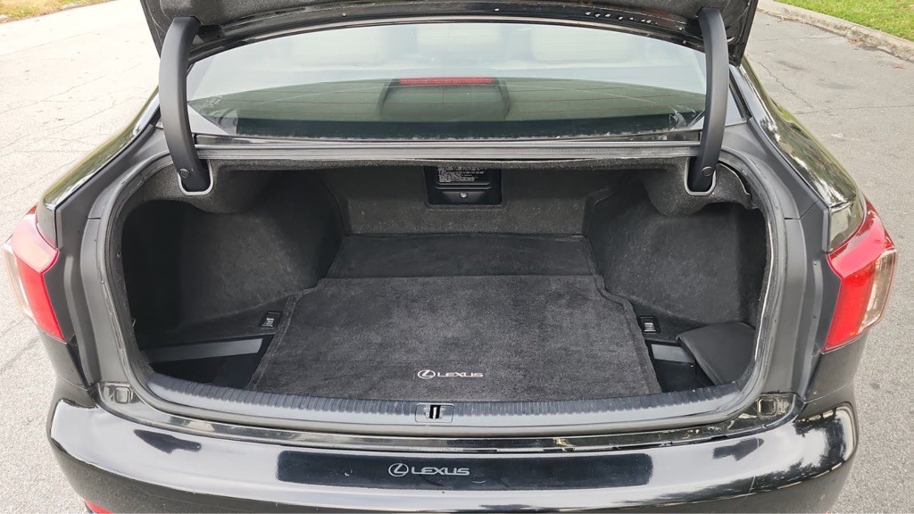 2011 Ford Edge Image 17