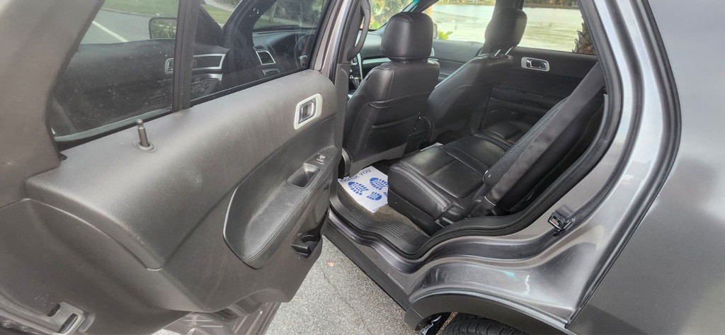 2013 Ford Explorer Image 4