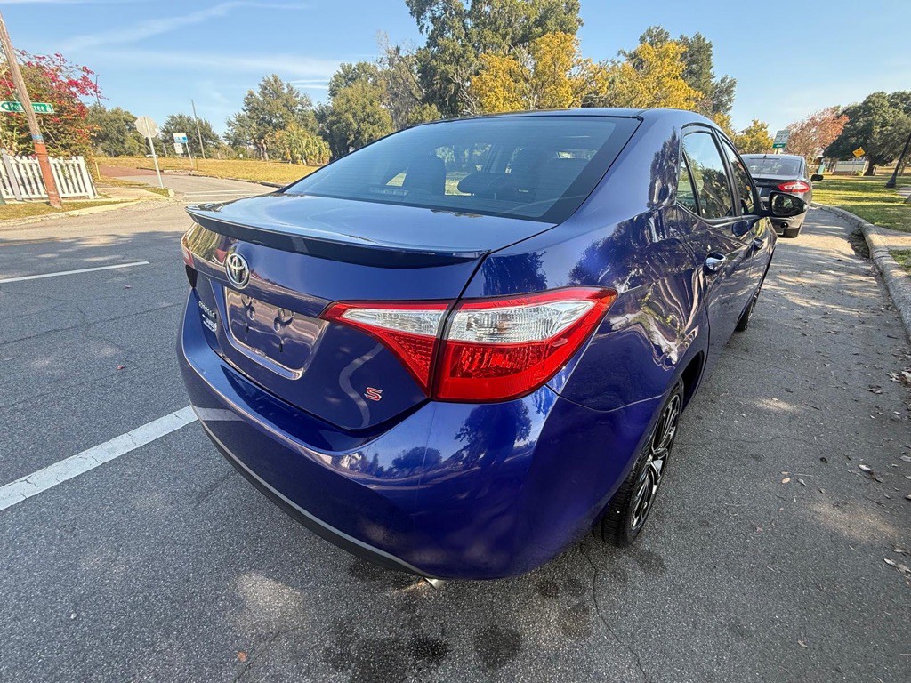 2016 Toyota Corolla Image 6