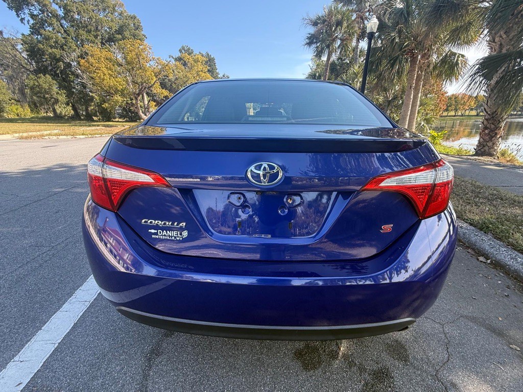 2016 Toyota Corolla Image 7