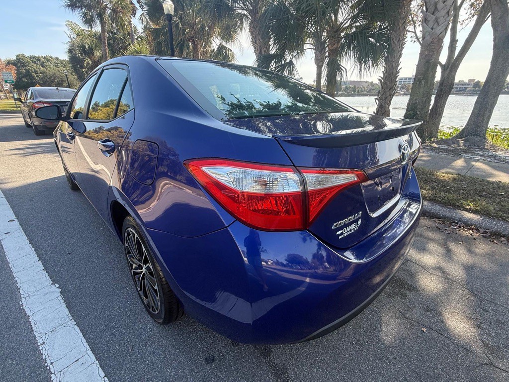 2016 Toyota Corolla Image 8
