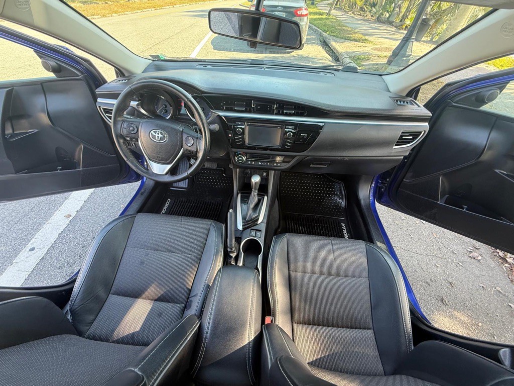 2016 Toyota Corolla Image 15