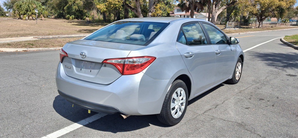 2015 Toyota Corolla Image 6
