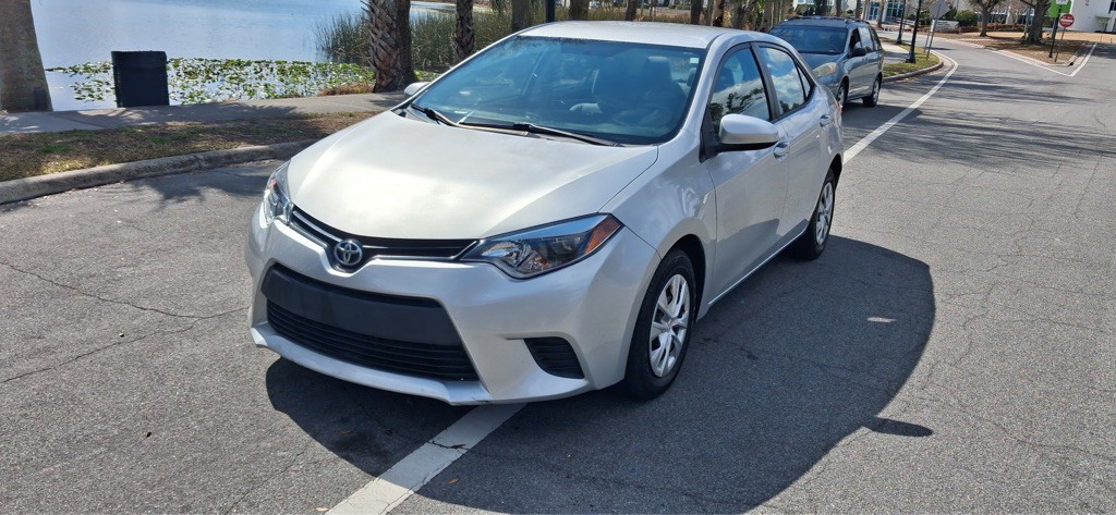 2015 Toyota Corolla Image 8