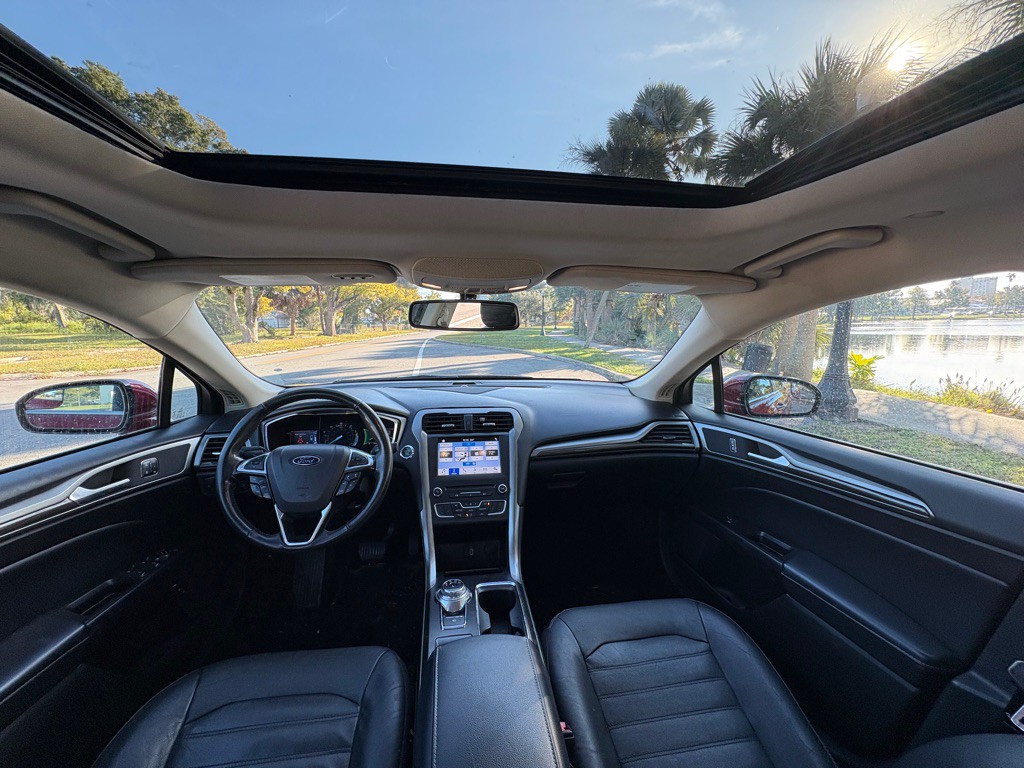 2017 Ford Fusion Image 13