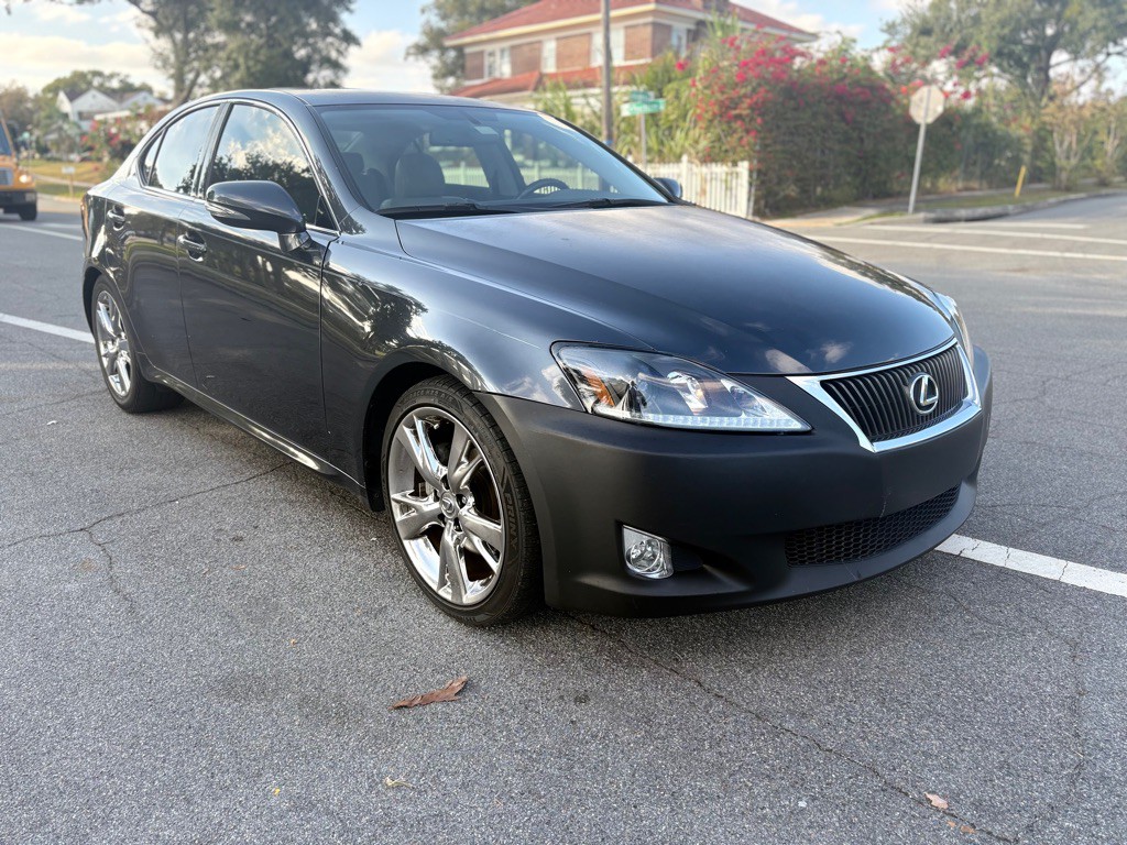 2009 Lexus IS Image 18