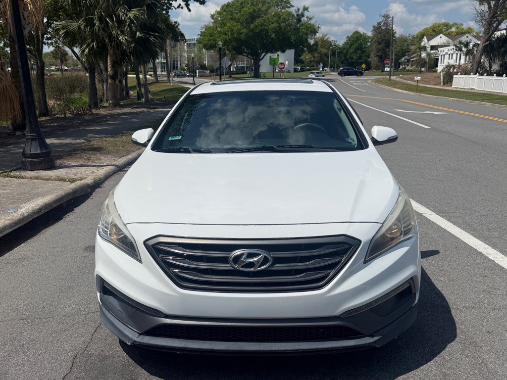2017 Hyundai Sonata Image 3