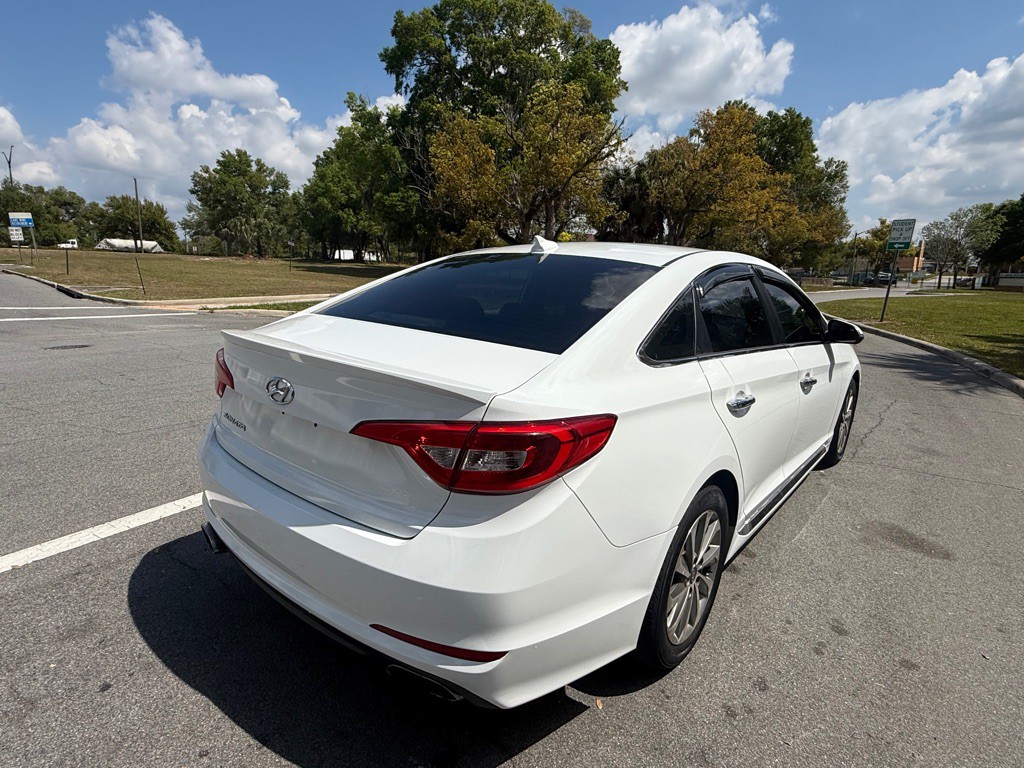 2017 Hyundai Sonata Image 6