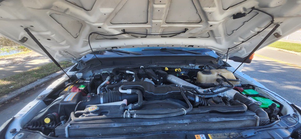 2013 Ford F-350 Image 2