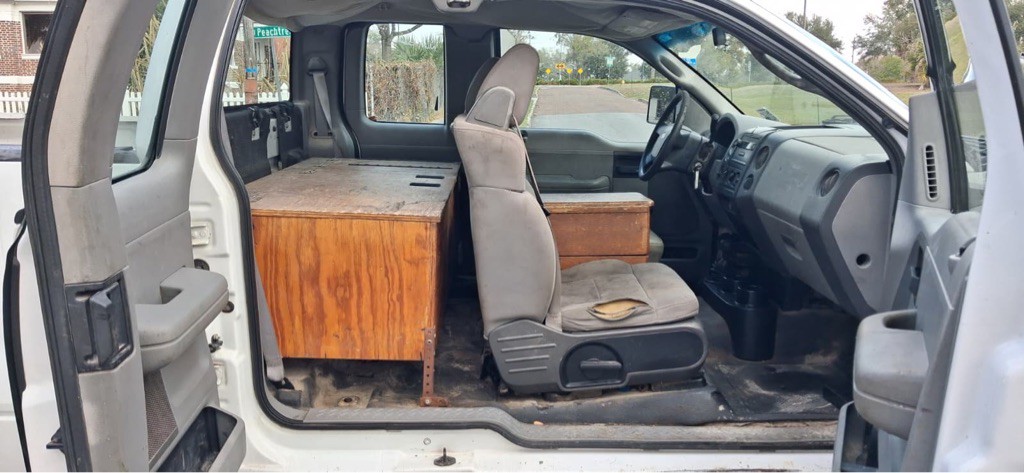 2005 Ford F-150 Image 8