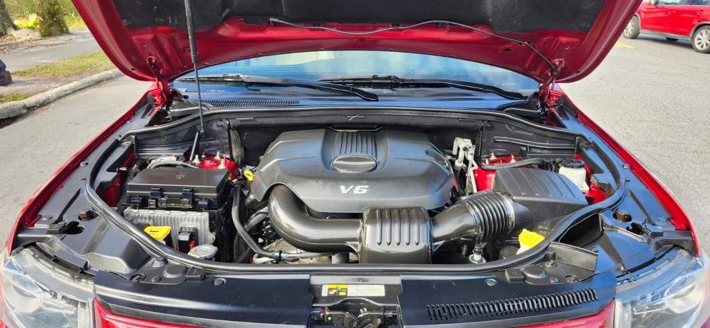 2014 Jeep Grand Cherokee Image 17